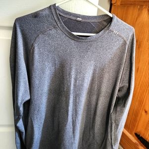 Lululemon XL Long sleeve shirt